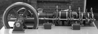 Liegende ventilgesteuerte Tandem-Dampfmaschine
